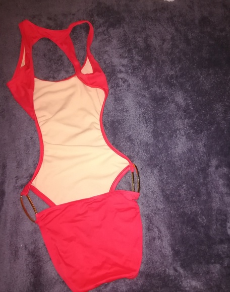 Victoria secret swimsuit - Picture 2 of 2